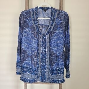 ⭐️40% Off⭐️ Lucky Brand Blue Paisley Top
